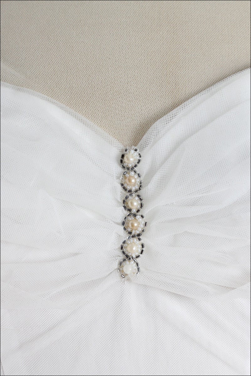 Vintage 1950s White Tulle Beaded Wedding Dress For Sale 3