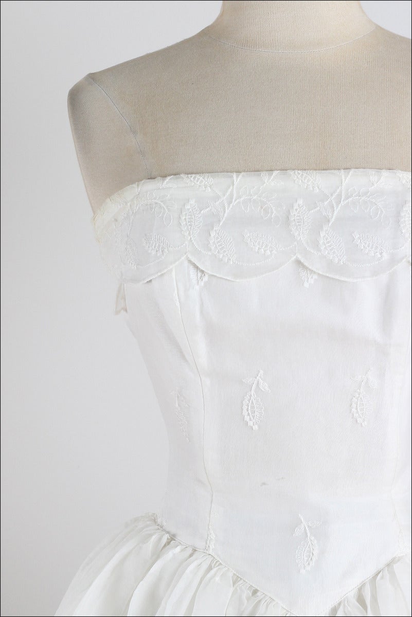 Vintage 1950s White Floral Embroidered Wedding Dress 1