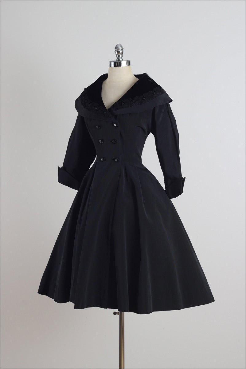 Vintage 1950s Fit Flare Princess Coat In Excellent Condition In Hudson on the Saint Croix, WI