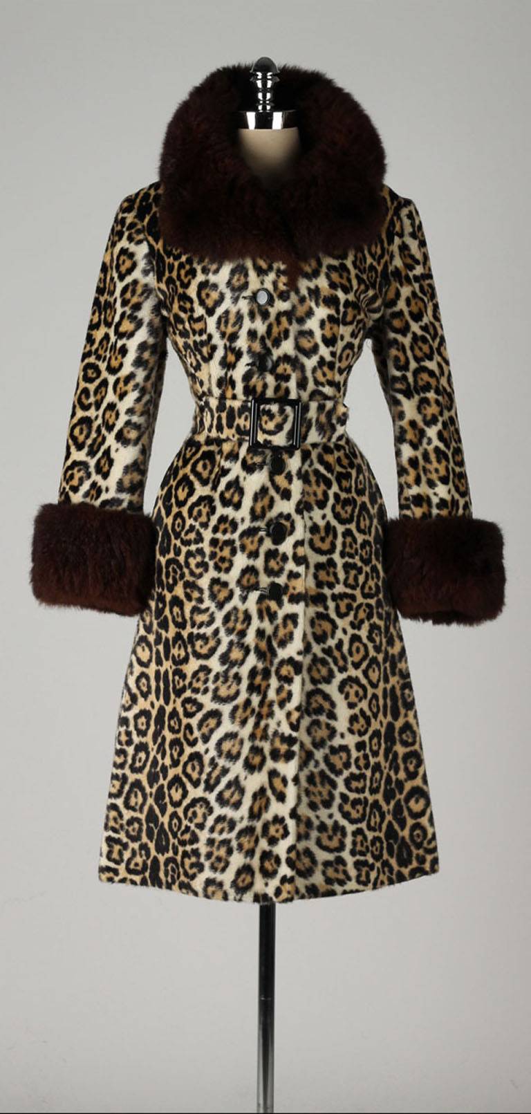 Vintage 1960's Leopard Print Faux Fur Coat 6
