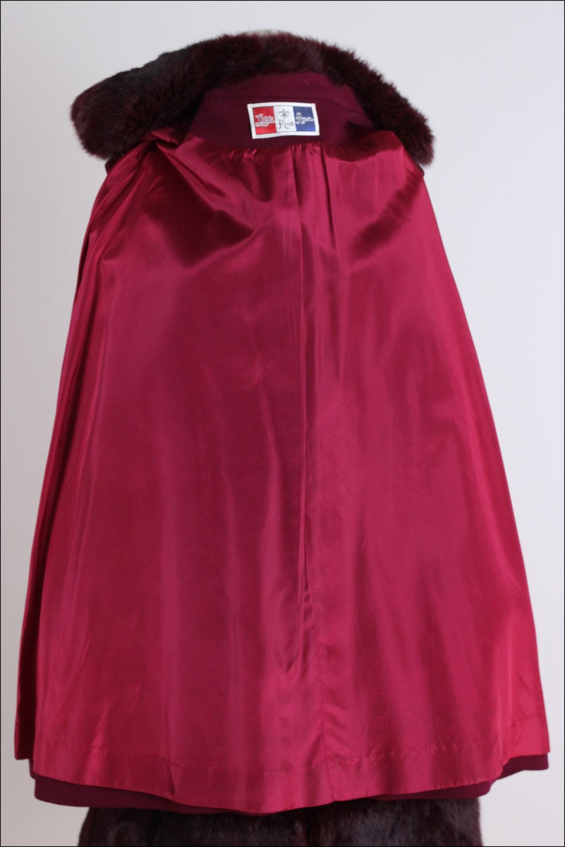 Vintage 1960's Lilli Ann Fur Trim Cape and Dress 4