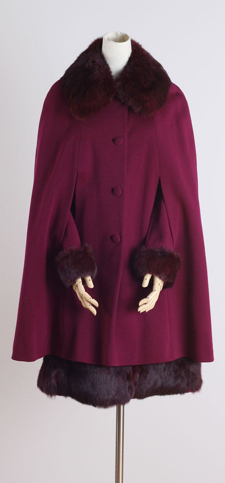 Vintage 1960's Lilli Ann Fur Trim Cape and Dress 6