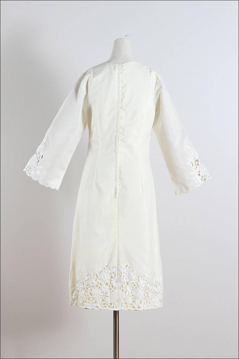 Vintage 1960s Ivory Floral Embroidered Dress For Sale 5