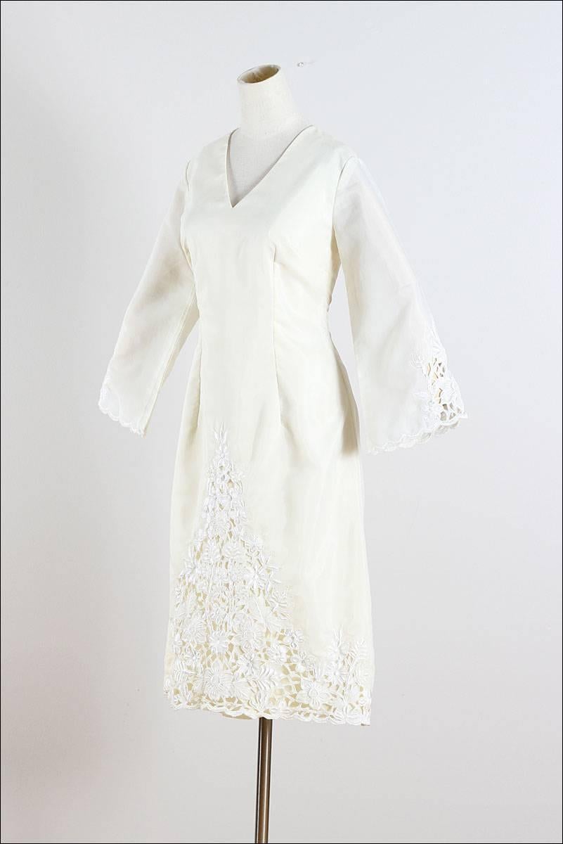 Vintage 1960s Ivory Floral Embroidered Dress For Sale 3