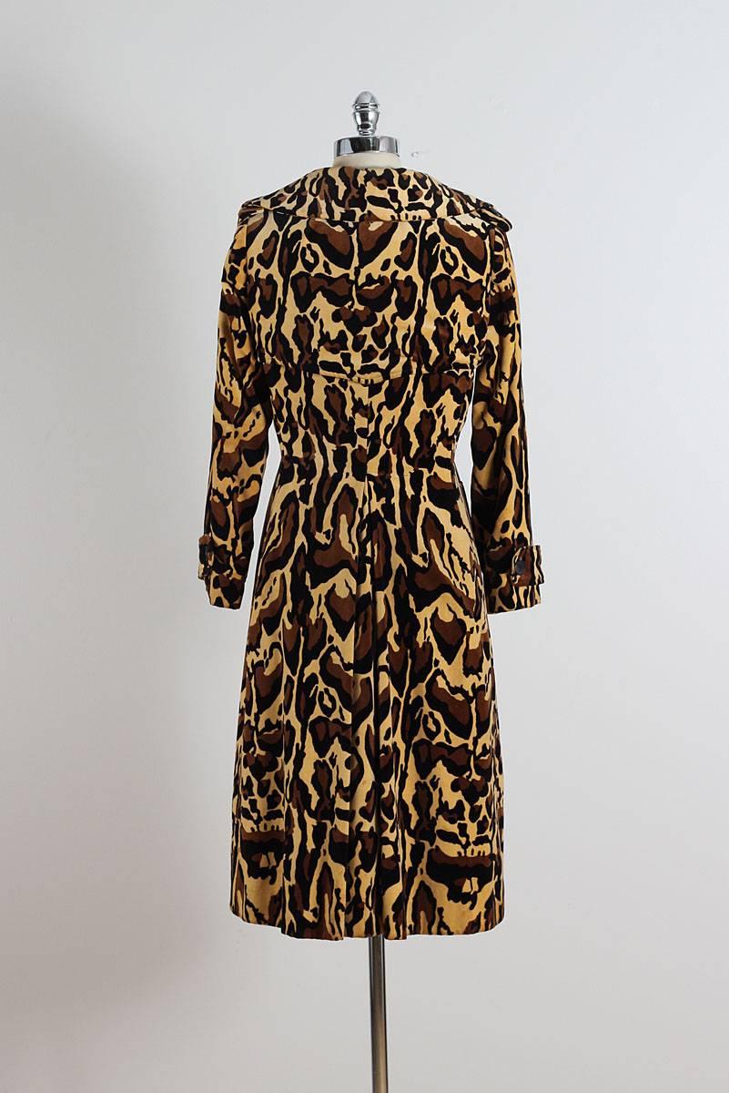 Vintage 1960s Count Romi Leopard Print Coat For Sale 3