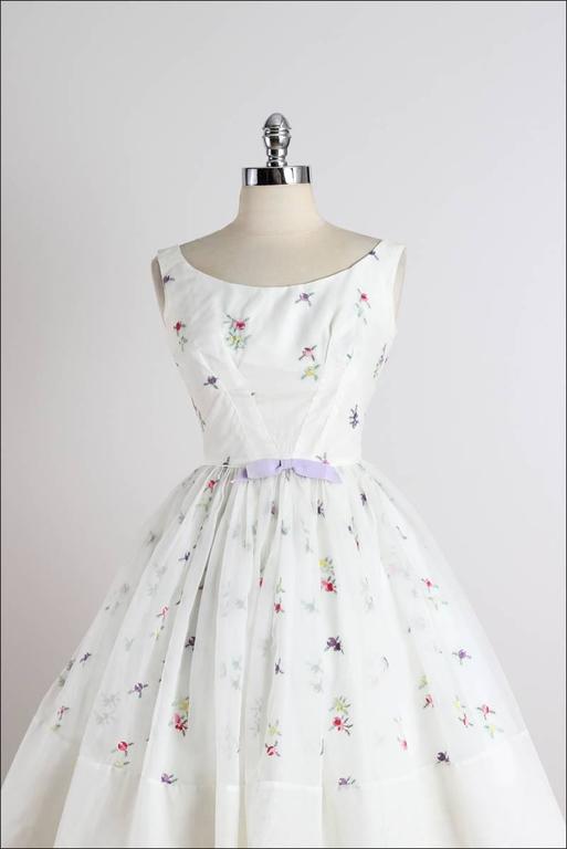 Vintage 1950s Fred Perlberg Embroidered Cocktail Dress For Sale at 1stDibs