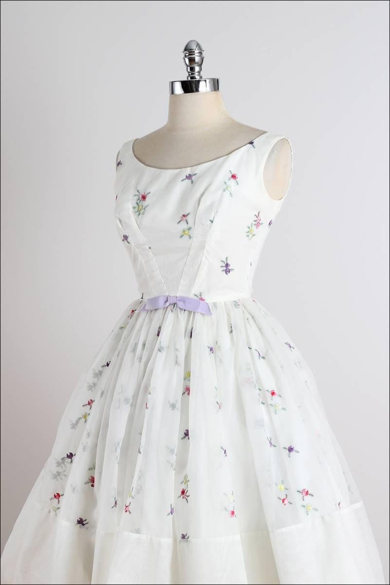 Vintage 1950s Fred Perlberg Embroidered Cocktail Dress For Sale 2