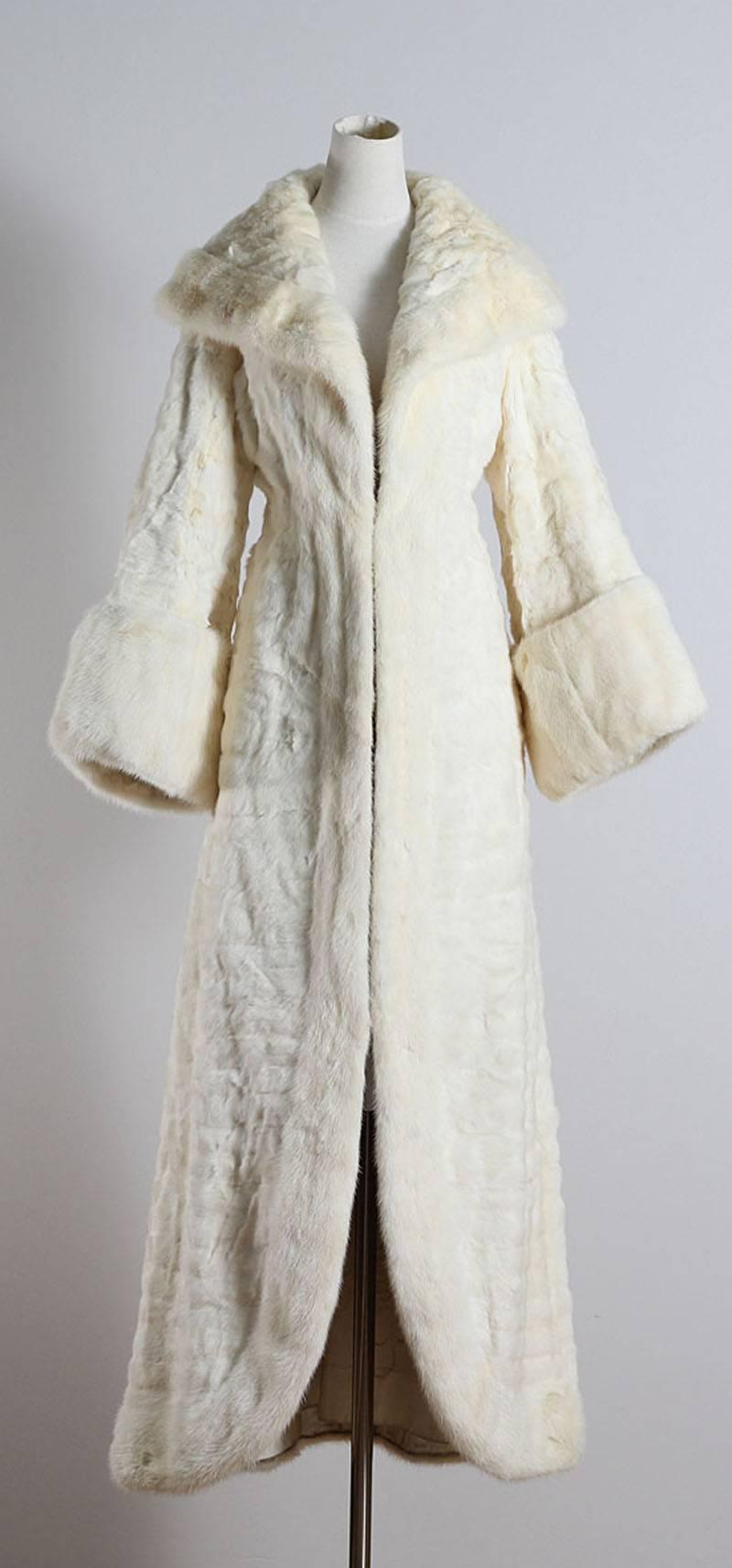 Vintage 1930s White Mink Princess Coat For Sale 4