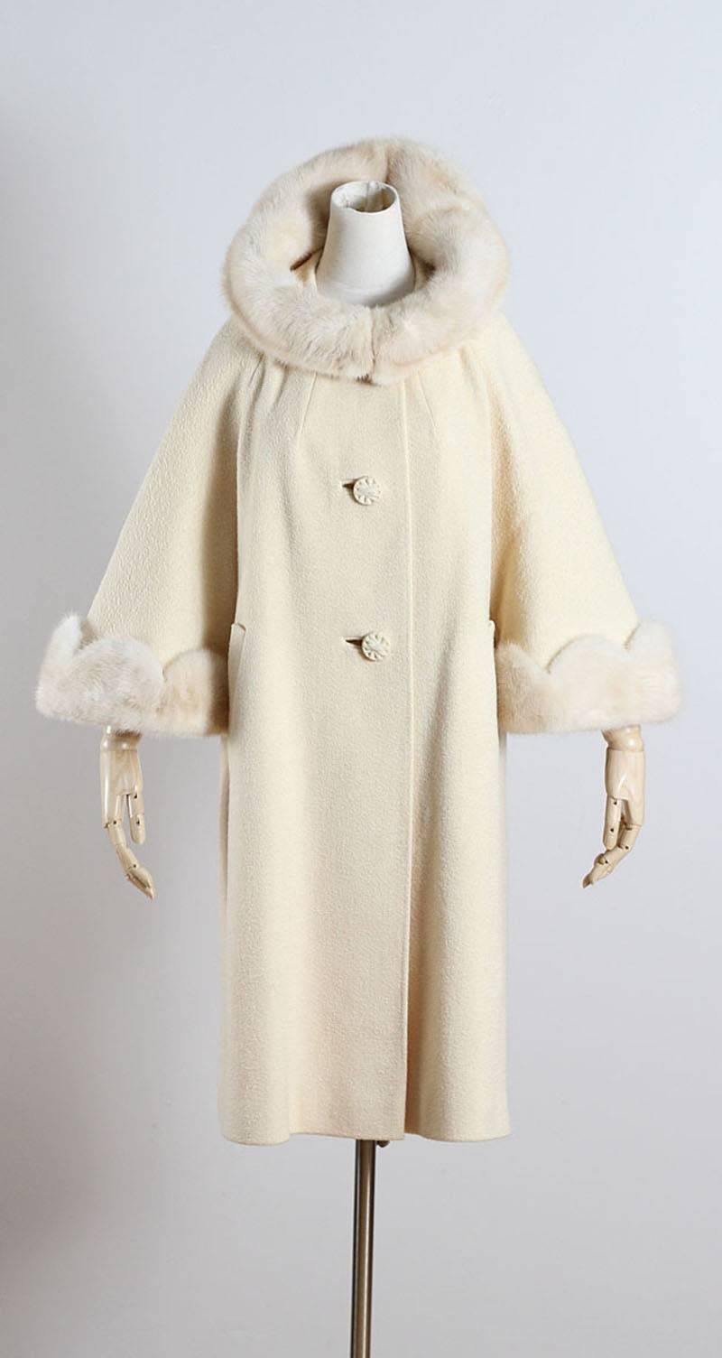 Vintage 1950s Youthcraft Ivory Wool Mink Fur Swing Coat 6
