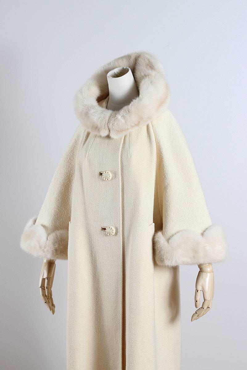 Vintage 1950s Youthcraft Ivory Wool Mink Fur Swing Coat 2