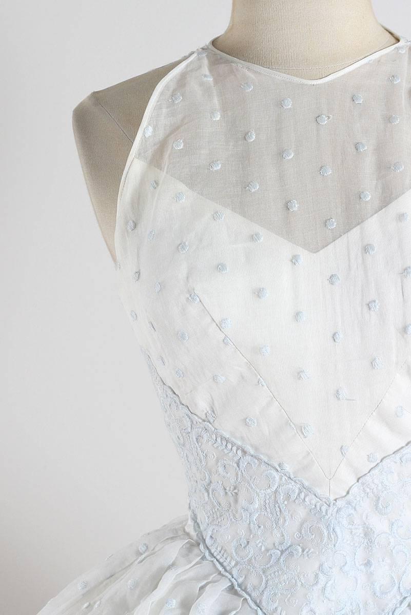 Vintage 1950s White Polka Dot Organza Dress In Excellent Condition For Sale In Hudson on the Saint Croix, WI