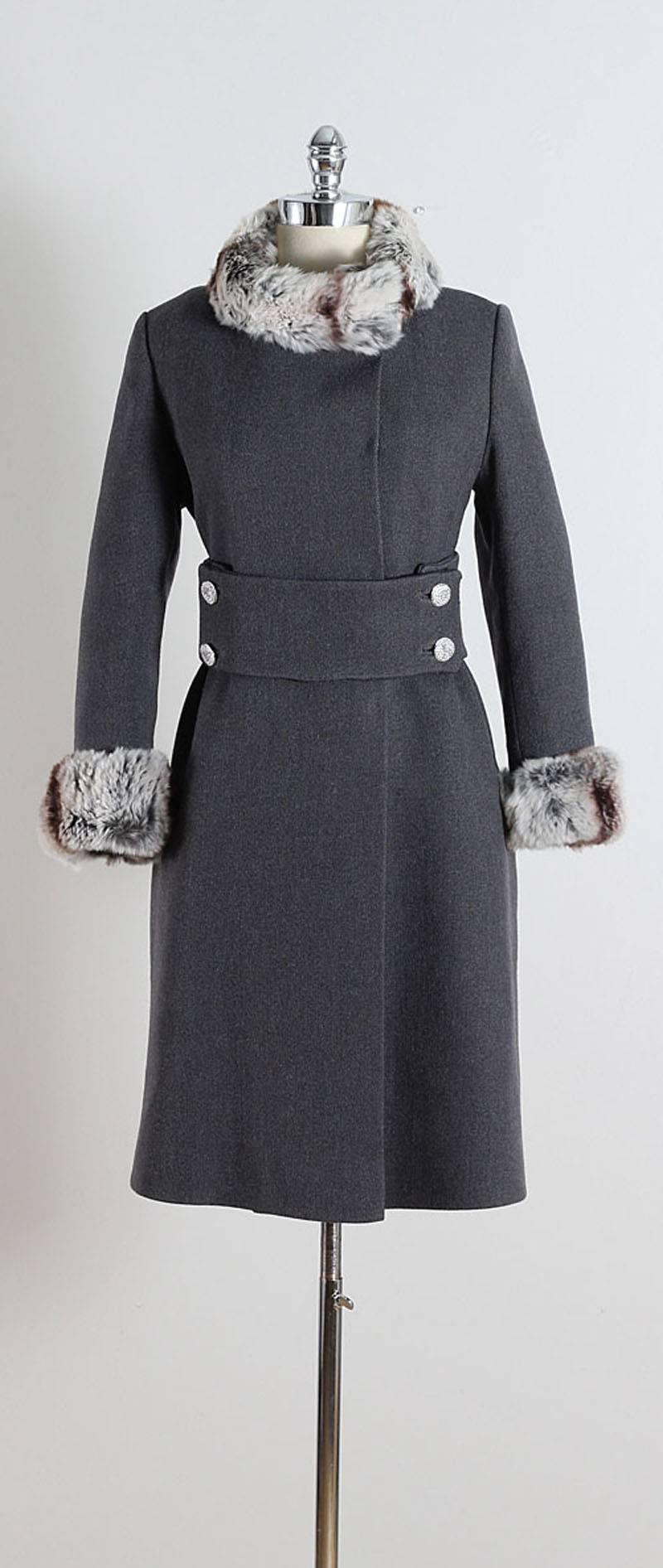 Vintage 1960s Charcoal Grey and Chinchilla Fur Coat For Sale 6