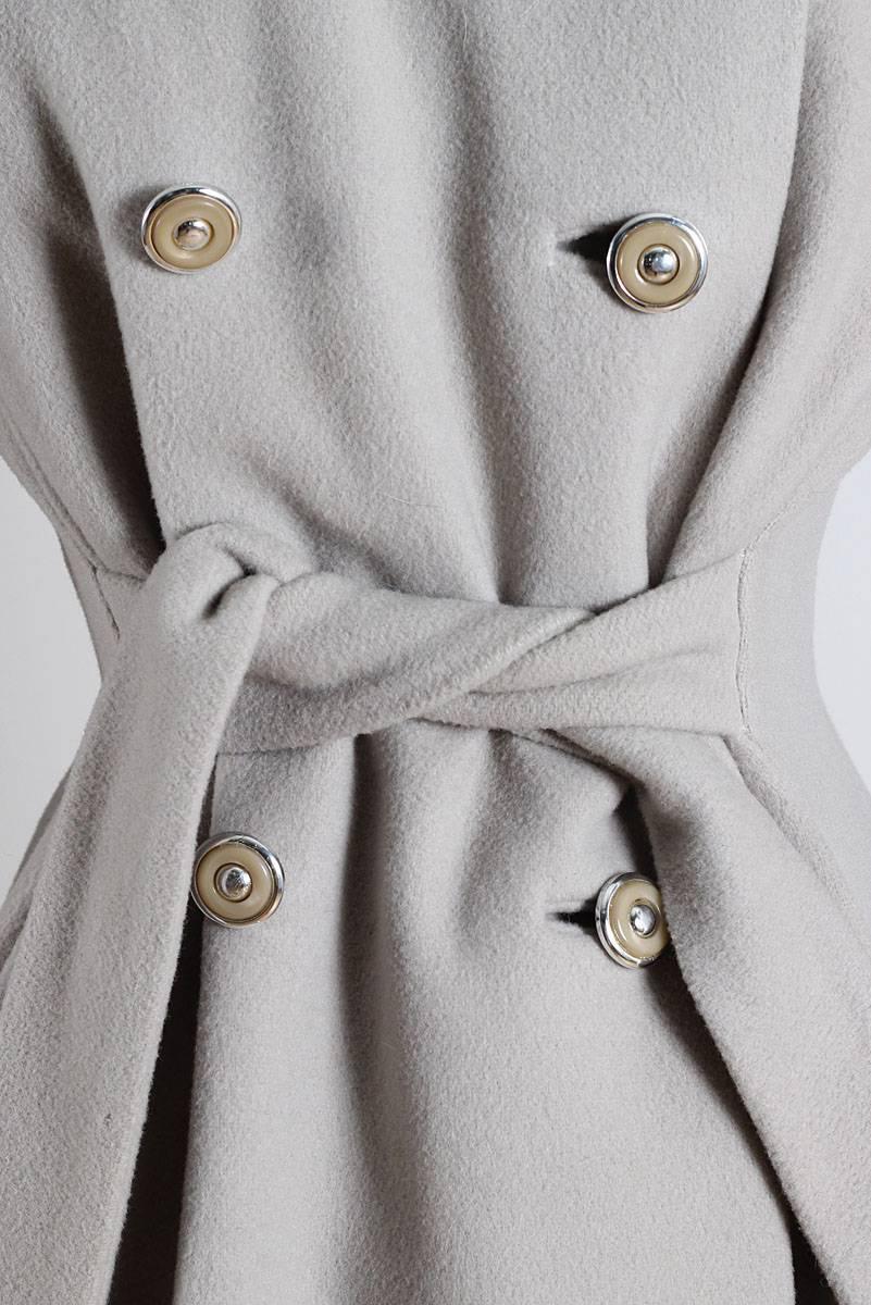Vintage 1960s Gray Wool Fox Fur Coat For Sale 1