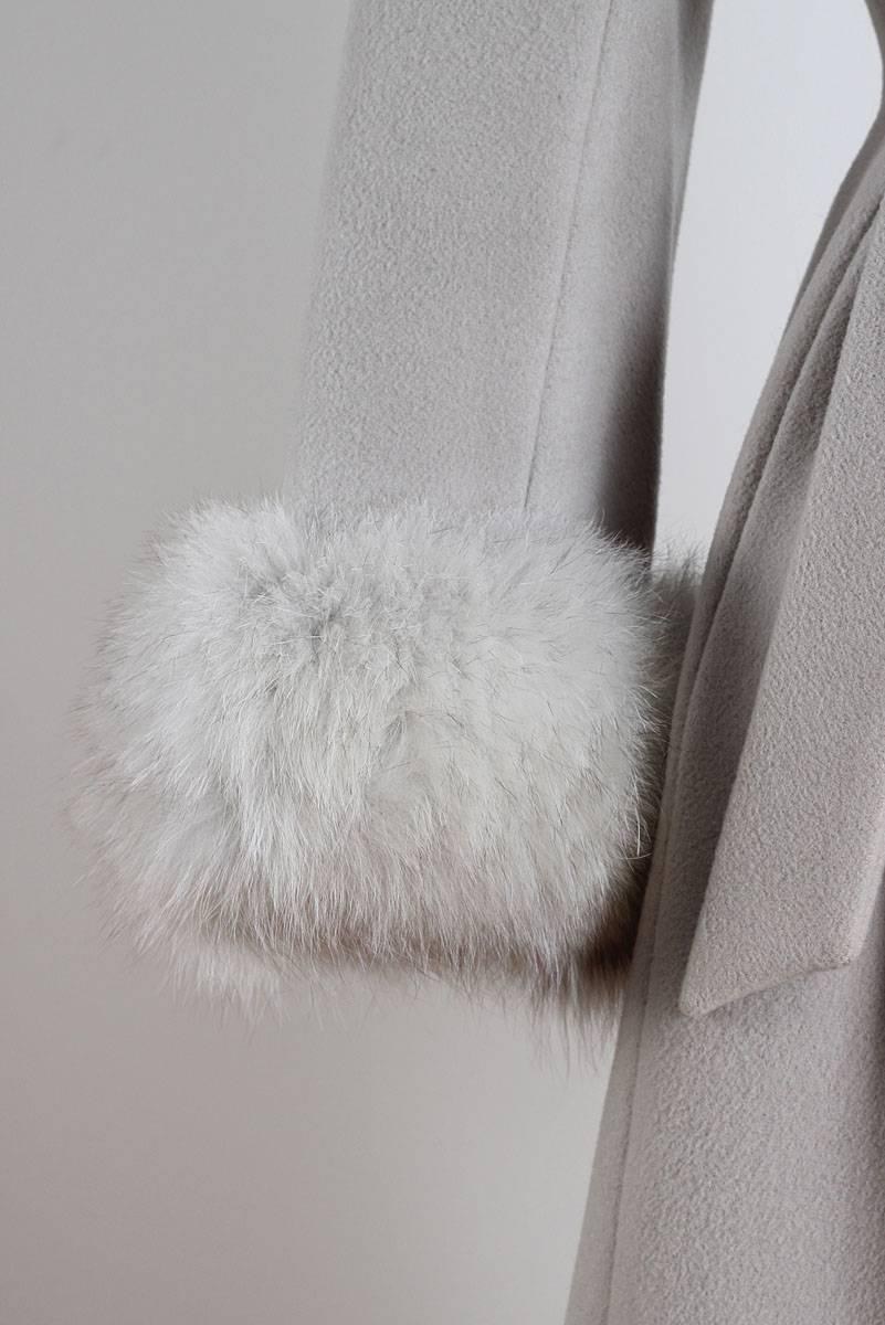 Vintage 1960s Gray Wool Fox Fur Coat For Sale 2