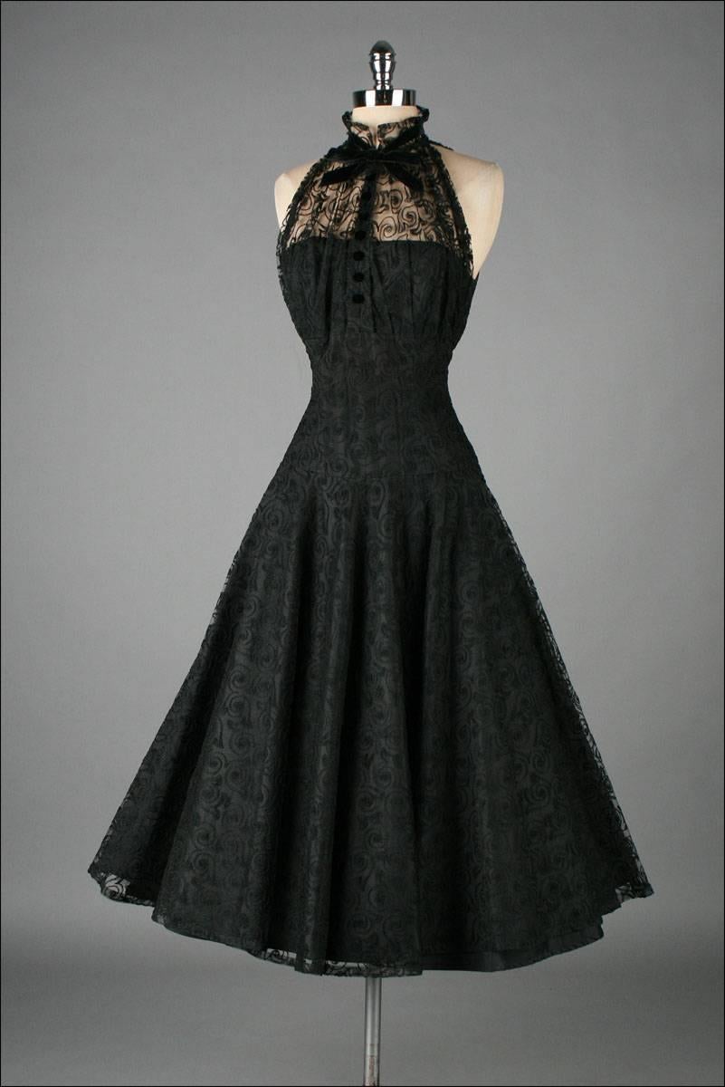 Vintage 1950's Paul Sachs Black Tuxedo Lace Cocktail Dress In Excellent Condition In Hudson on the Saint Croix, WI