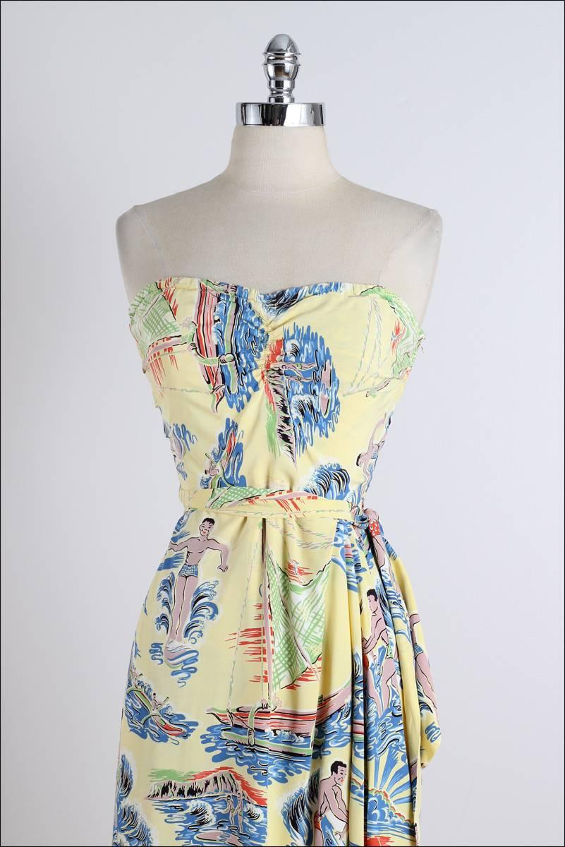Vintage 1950s Surfriders Hawaiian Dress and Bolero In Excellent Condition In Hudson on the Saint Croix, WI