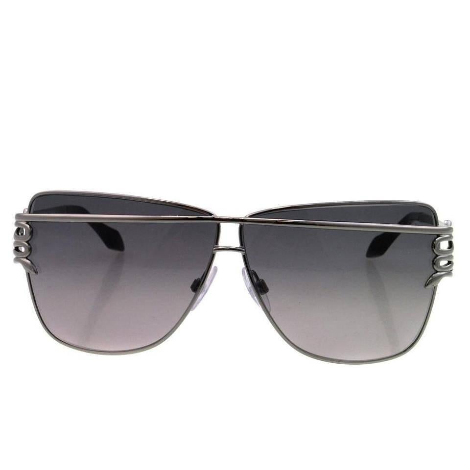 Roberto Cavalli Sunglasses, Shiny Palladium

When battling the rays of the harmful sun, equip yourself with quality protection full of glamorous design and unique structure with sunglasses by Robert Cavalli. Created with detail and sleek style to