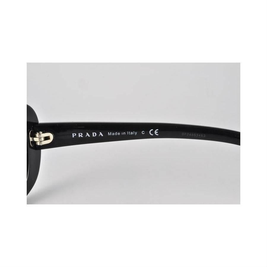 Prada Eyeglasses Black In New Condition In Los Angeles, CA