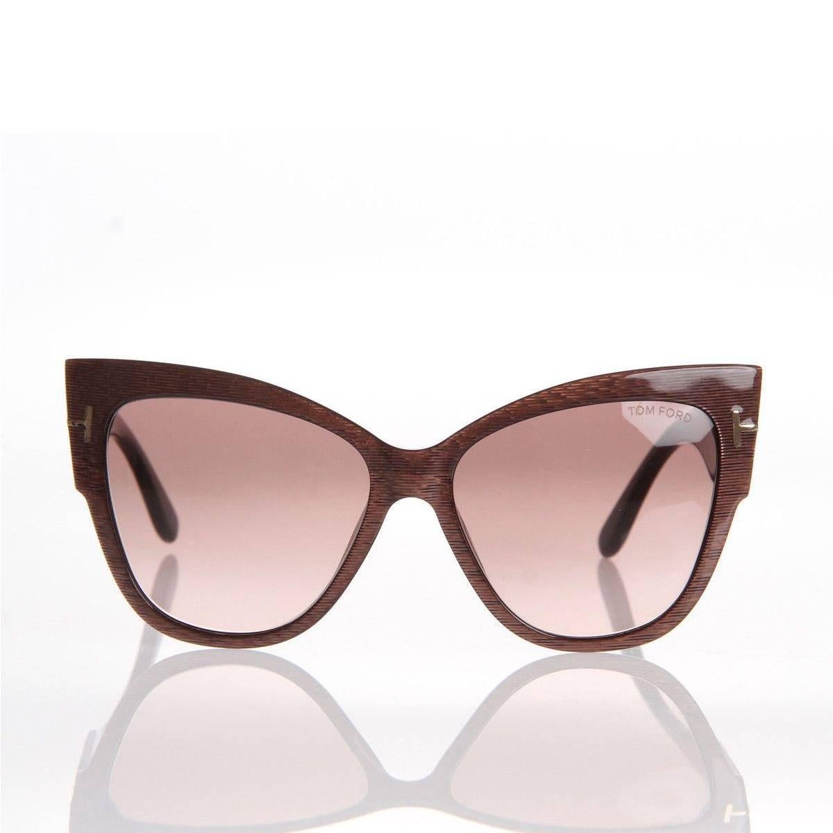 Tom Ford Anoushka Cat Eye Sunglasses Brown (TF371) In New Condition In Los Angeles, CA