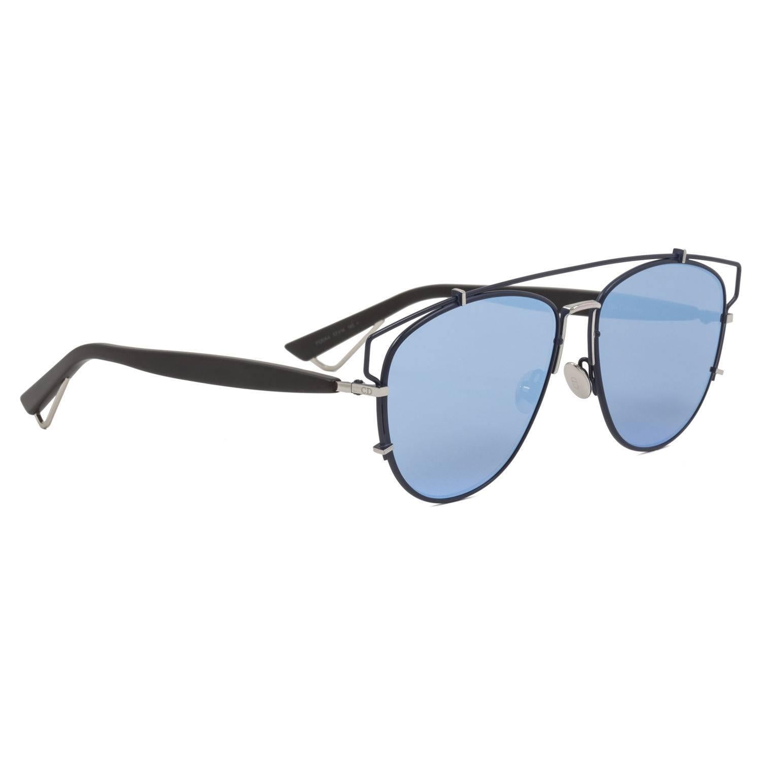 DIOR Technologic Blue and Black Sunglasses (PQUA4) In New Condition In Los Angeles, CA