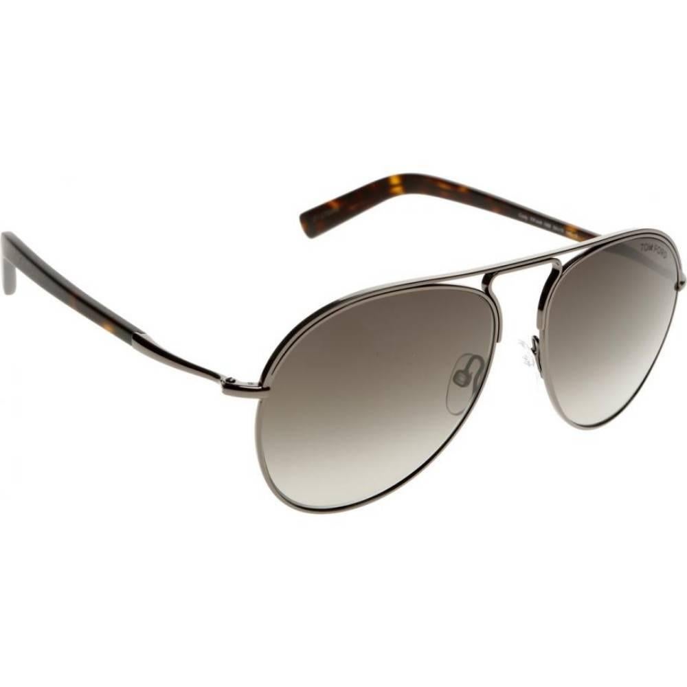 The Tom Ford FT0448S sunglasses display an iconic aviator style that transcends through the seasons. Perfect for the fashion conscious man, the Tom Ford FT0448S sunglasses feature incorporated ear socks and universal fitting nose pads to ensure