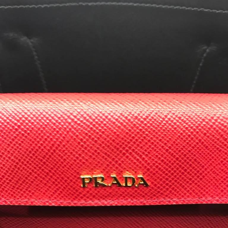 Prada Saffiano Cuir Leather Double Bag Tote Red In New Condition For Sale In Los Angeles, CA
