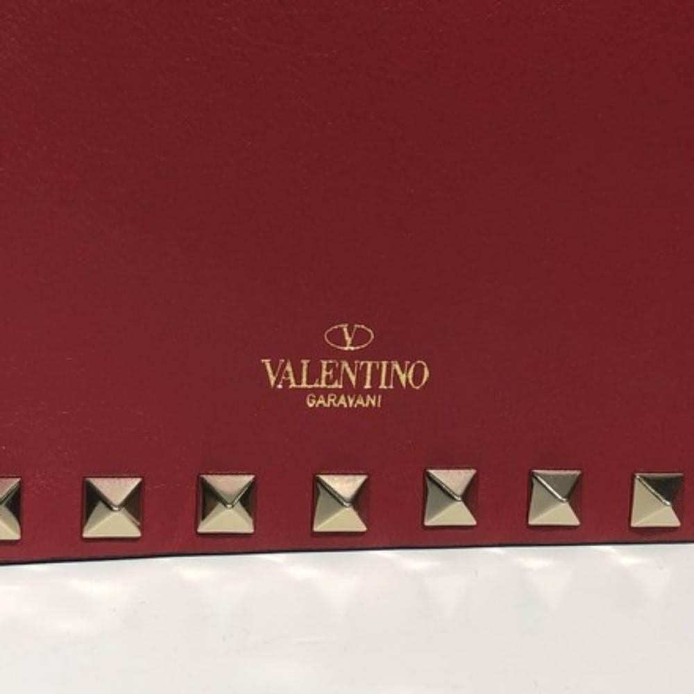 Brown Valentino Rockstud Evening Red Cross Body Bag (Size - 6.5