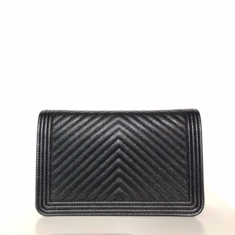 Black Chanel Chevron Boy WOC caviar black For Sale
