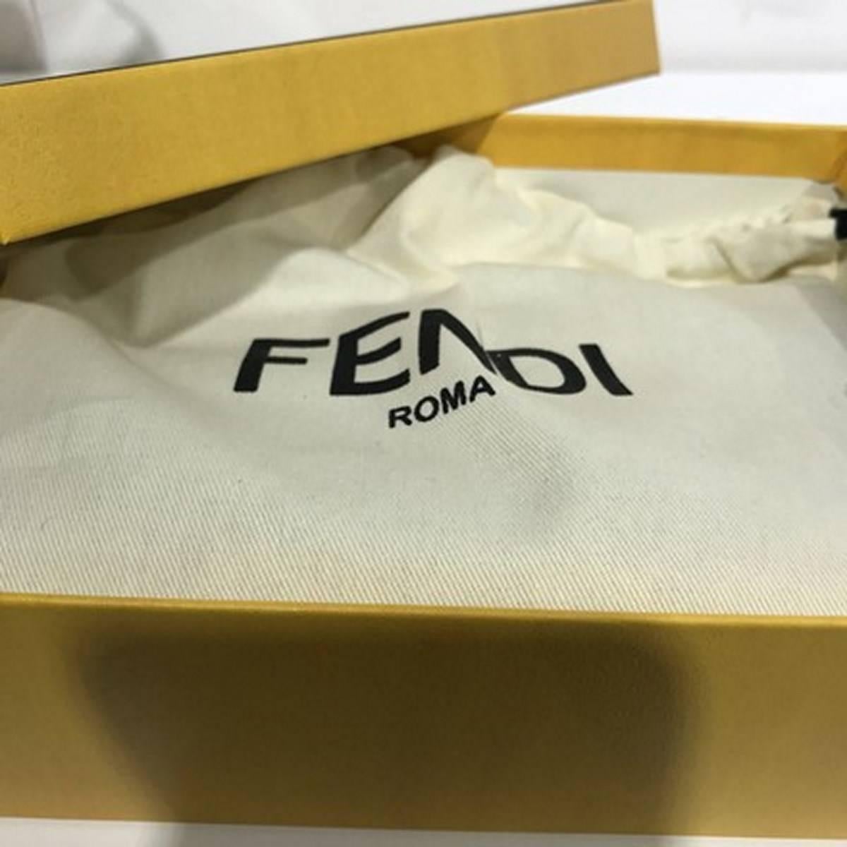 Fendi Tube Wallet On Chain Cross Body Bag - Burgundy For Sale 5
