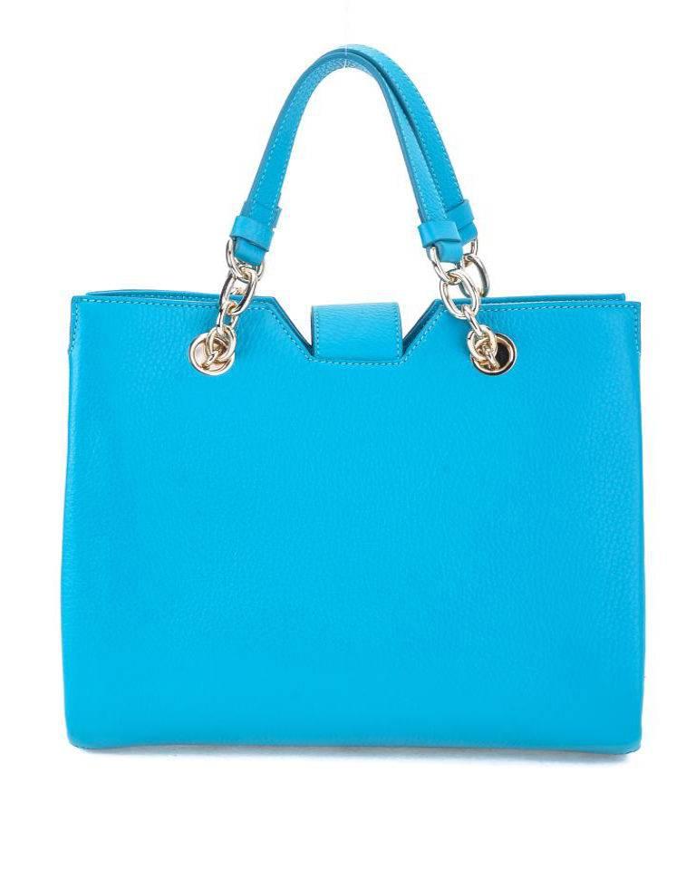 Versace Collection Pebble Leather Tote, Blue

Sleek, stylish Versace bag for any formal and casual occasion 

Features:
o 100% Authentic Versace Collection leather tote
o Made from genuine leather in grainy finish
o Studded with gold-tone