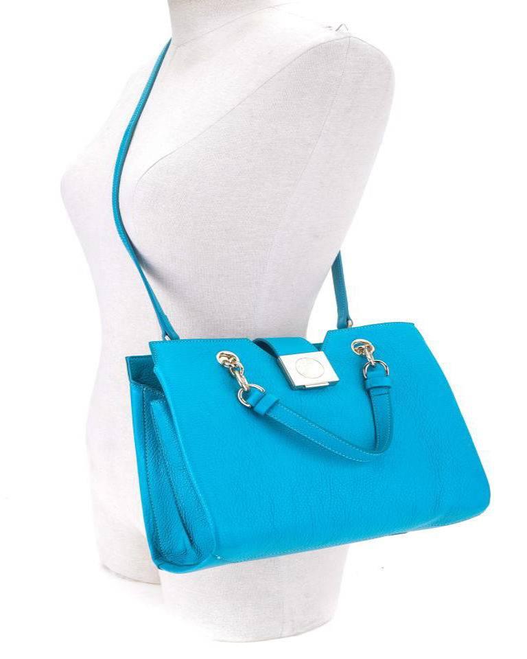 Pebble Leather Blue Tote Bag In New Condition For Sale In Los Angeles, CA