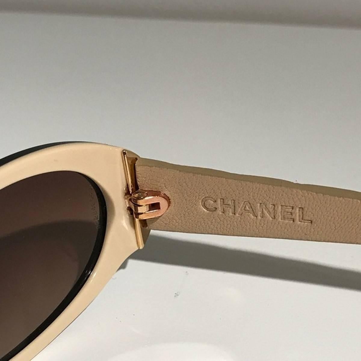 Chanel Quilted Leather Sunglasses, Cream-Black In New Condition For Sale In Los Angeles, CA