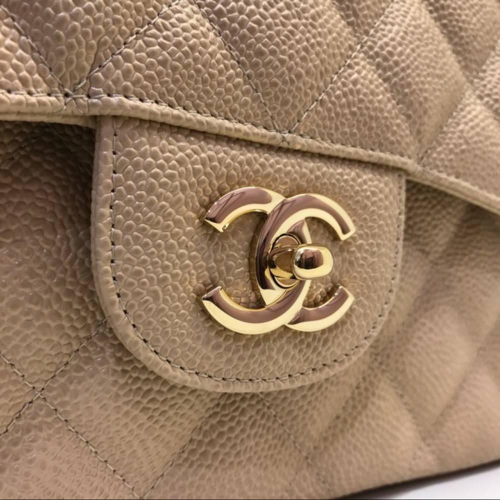 Women's Chanel Jumbo Classic Doubleflap Beige with box For Sale