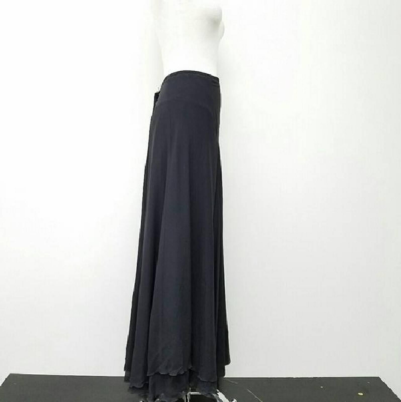 Armani Collezioni Collezioni Maxi Skirt

Brand new. Never used. Tags still attached. MADE IN ITALY

Type:Skirts
Style:Maxi
Size:12 (L, 32, 33)
Color:black
Brand:Armani Collezioni
Style/Collection:Armani Collezioni Maxi Skirt