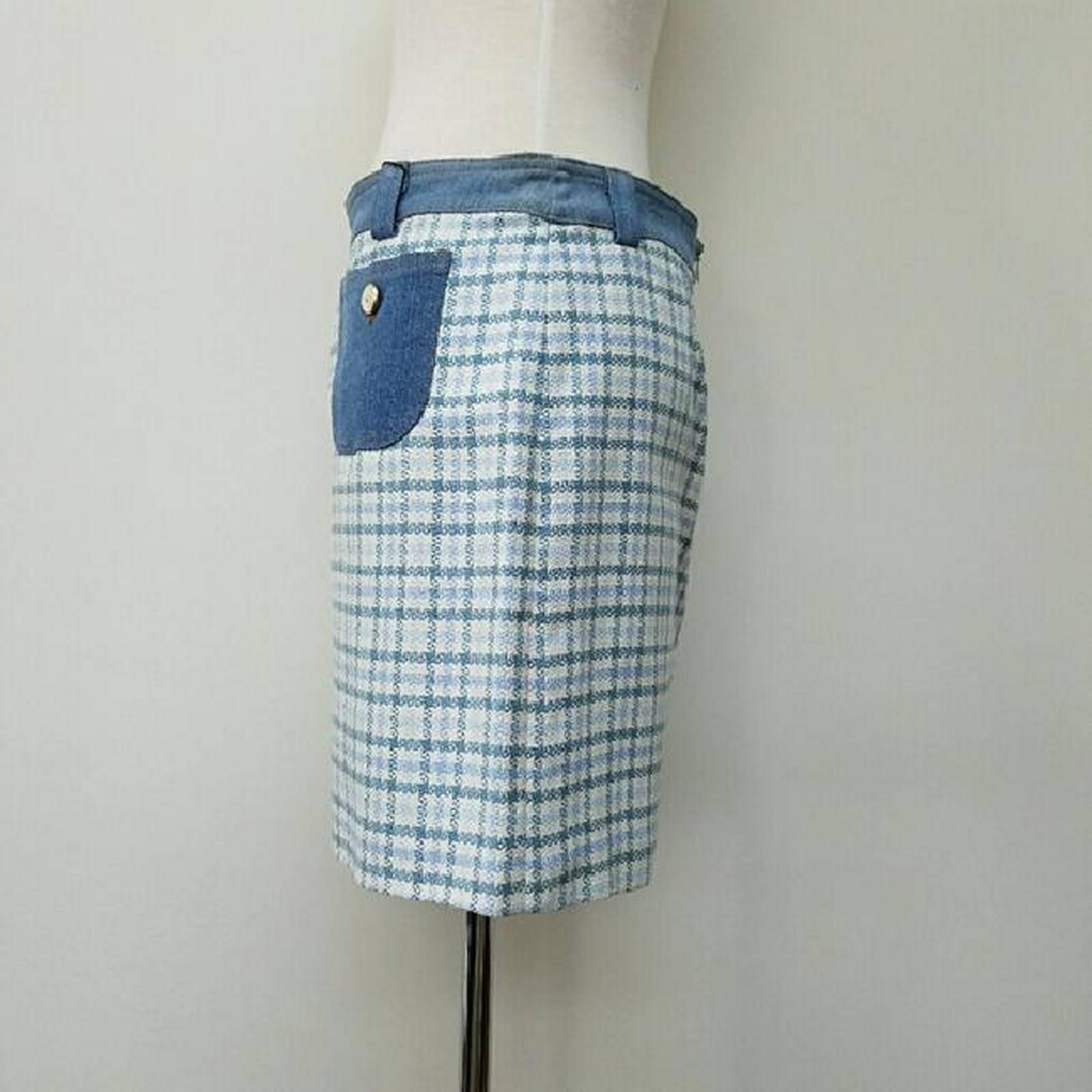 Gray Dolce&Gabbana Pocket Skirt - Size: 12 (L, 32, 33) For Sale