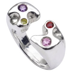 EROSION IV Siegelring aus recyceltem Sterlingsilber und Moissanit von Allie Early