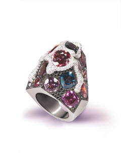 Black Lava Ring in 18K White Gold by Andre Marcha