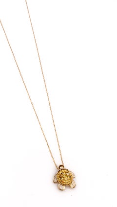 Turtle Pendant in 18K Yellow Gold by Andre Marcha