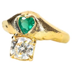 La Lettre d'Amour Ring in 18K Recycled Gold with Emerald and Diamond by ANAÏS C.