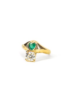 La Lettre d'Amour Ring in 18K Recycled Gold with Emerald and Diamond by ANAÏS C.