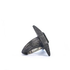 „View Point“-Ring aus Sterlingsilber und Labradorit von Mariella Pilato