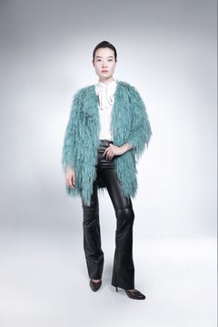 « Deep Cyan Fur » : la philosophie d'Alberta Ferretti