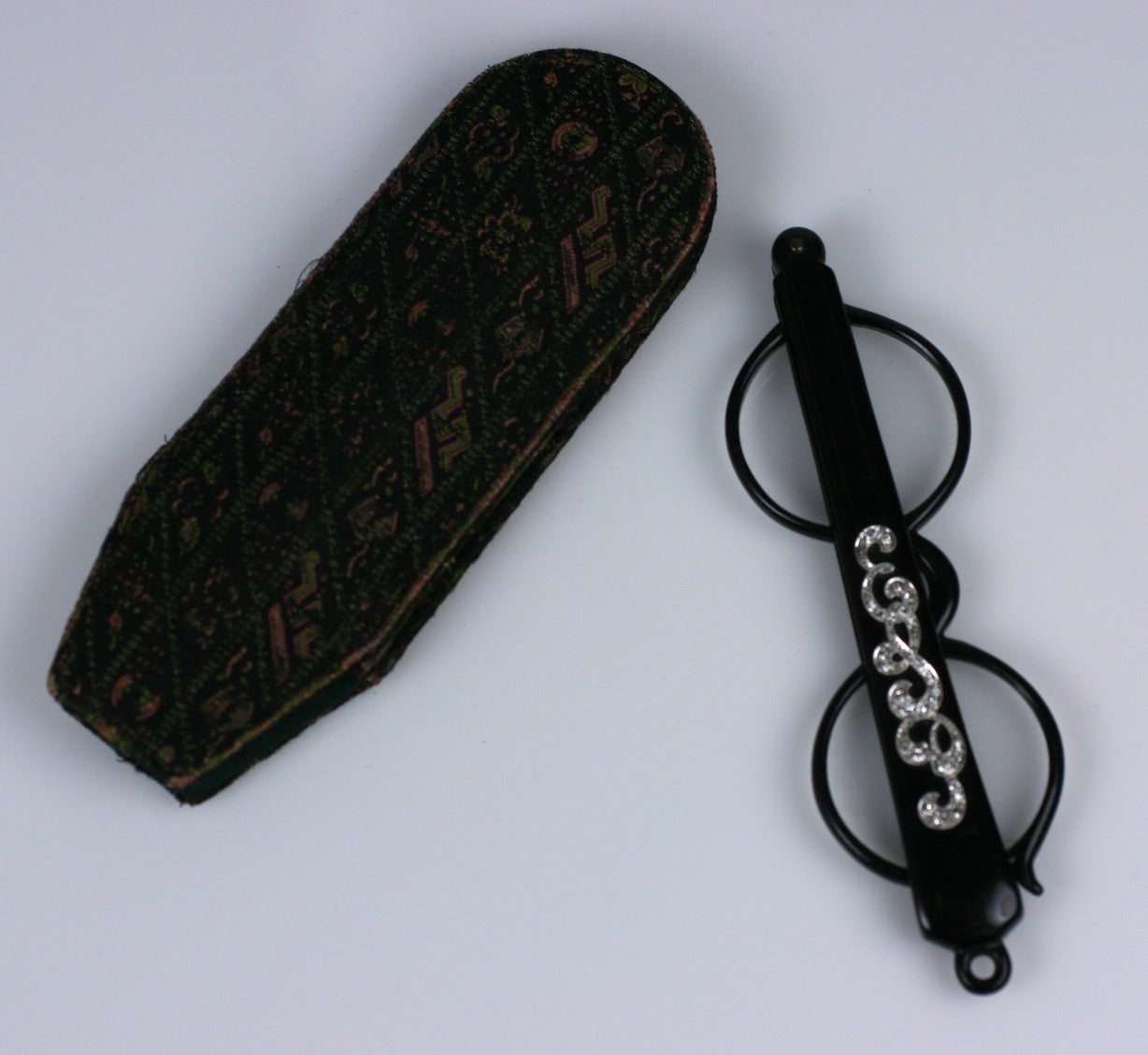 Lorgnette Art Nouveau en diamants et bakélite Excellent état - En vente à New York, NY