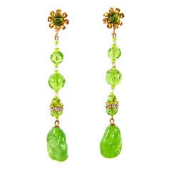 Miriam Haskell Green Vaseline Glass Long Earclips 7