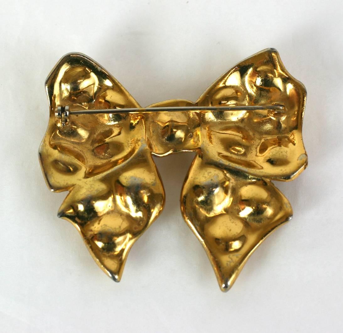 Calvaire Retro Bow Knot Brooch In Excellent Condition In New York, NY