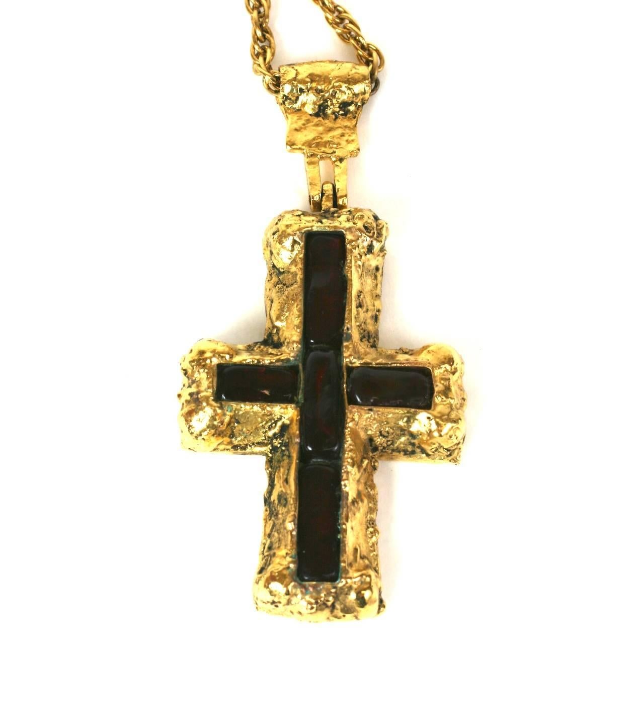 Important CoCo Chanel Personal Byzantine Cruciform Pendant Necklace In Excellent Condition In New York, NY