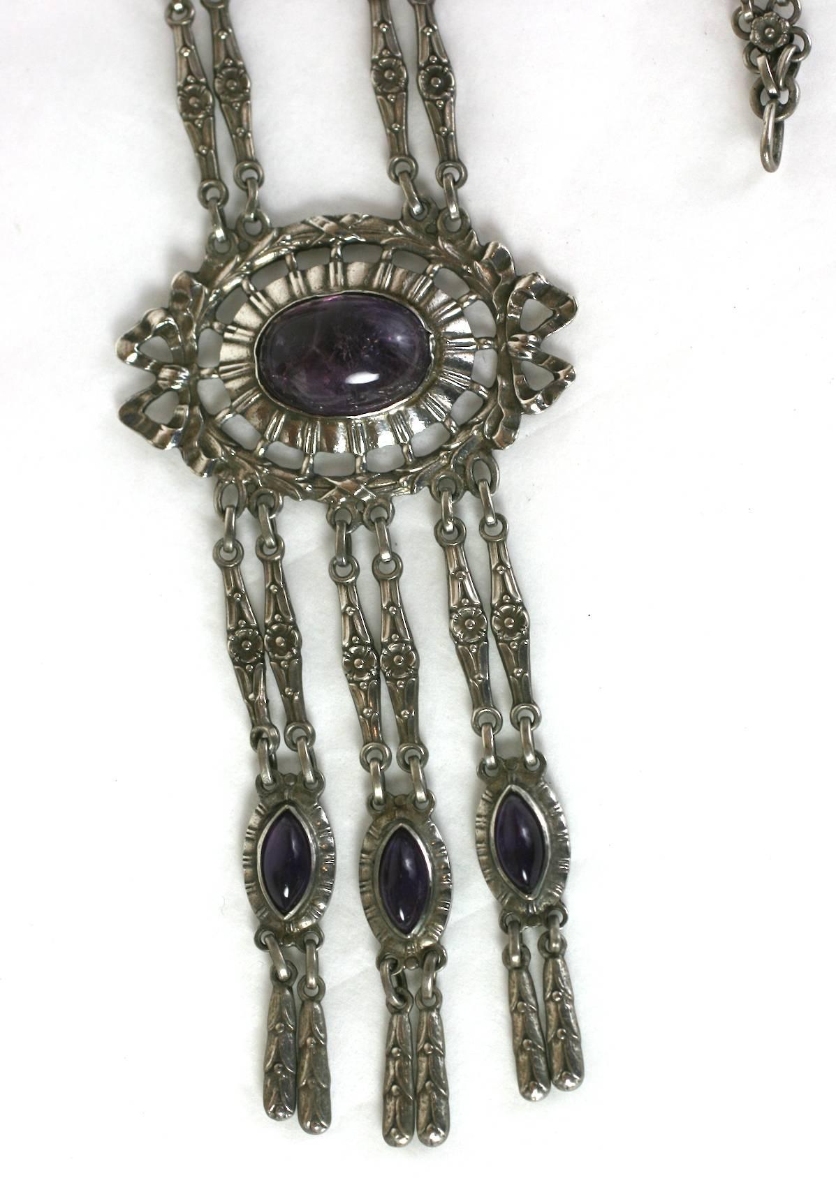 Silver and Amythest Edwardian Necklace In Excellent Condition For Sale In New York, NY