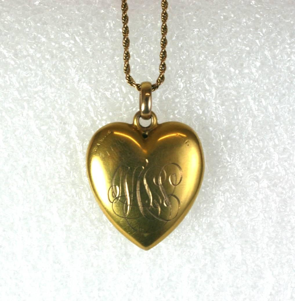 vintage gold heart pendant