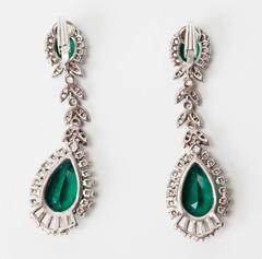 Elegant Faux Emerald Paste Earrings