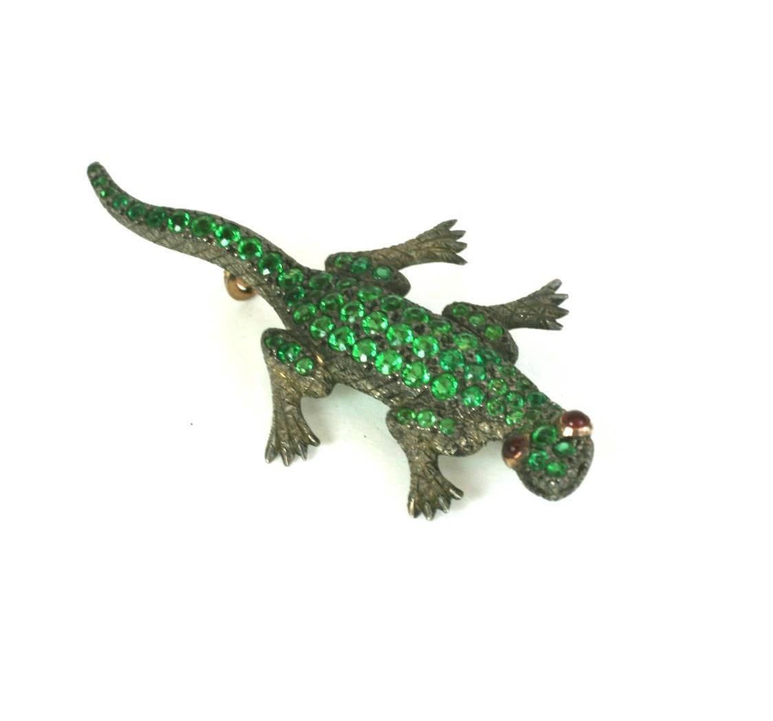 Charming Victorian Jeweled Lizard Brooch In Excellent Condition For Sale In New York, NY